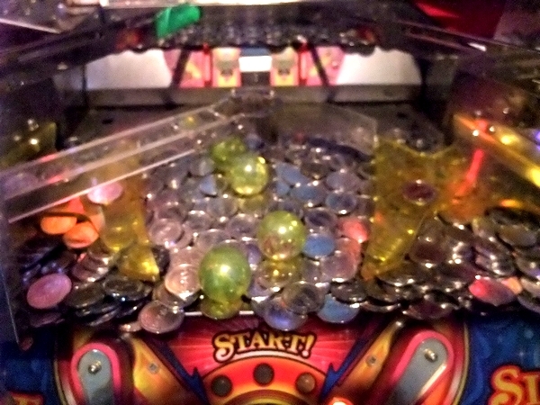 スピンフィーバー3 2,740WIN獲得: まったりメダルゲームな日々