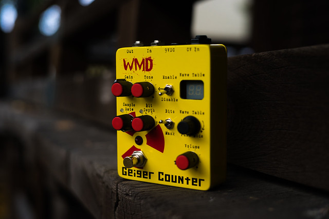 デジタルによる強烈な歪みエフェクターWMD Geigar Counter ガイガー