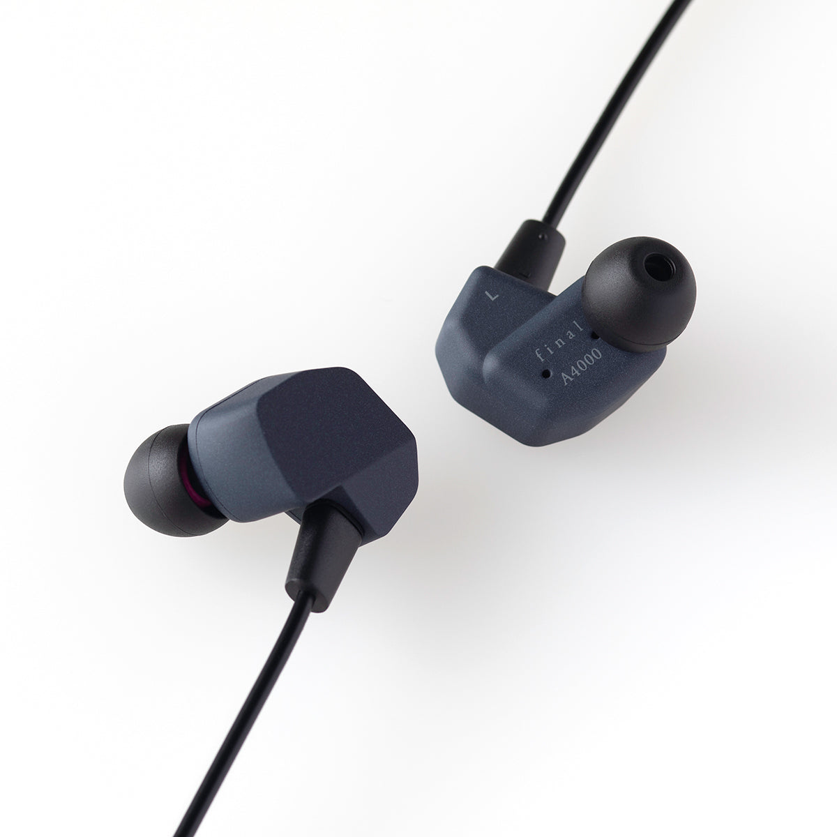 Final Audio A4000 Earphones (+free Glow-in-the-Dark tips) | Audio46