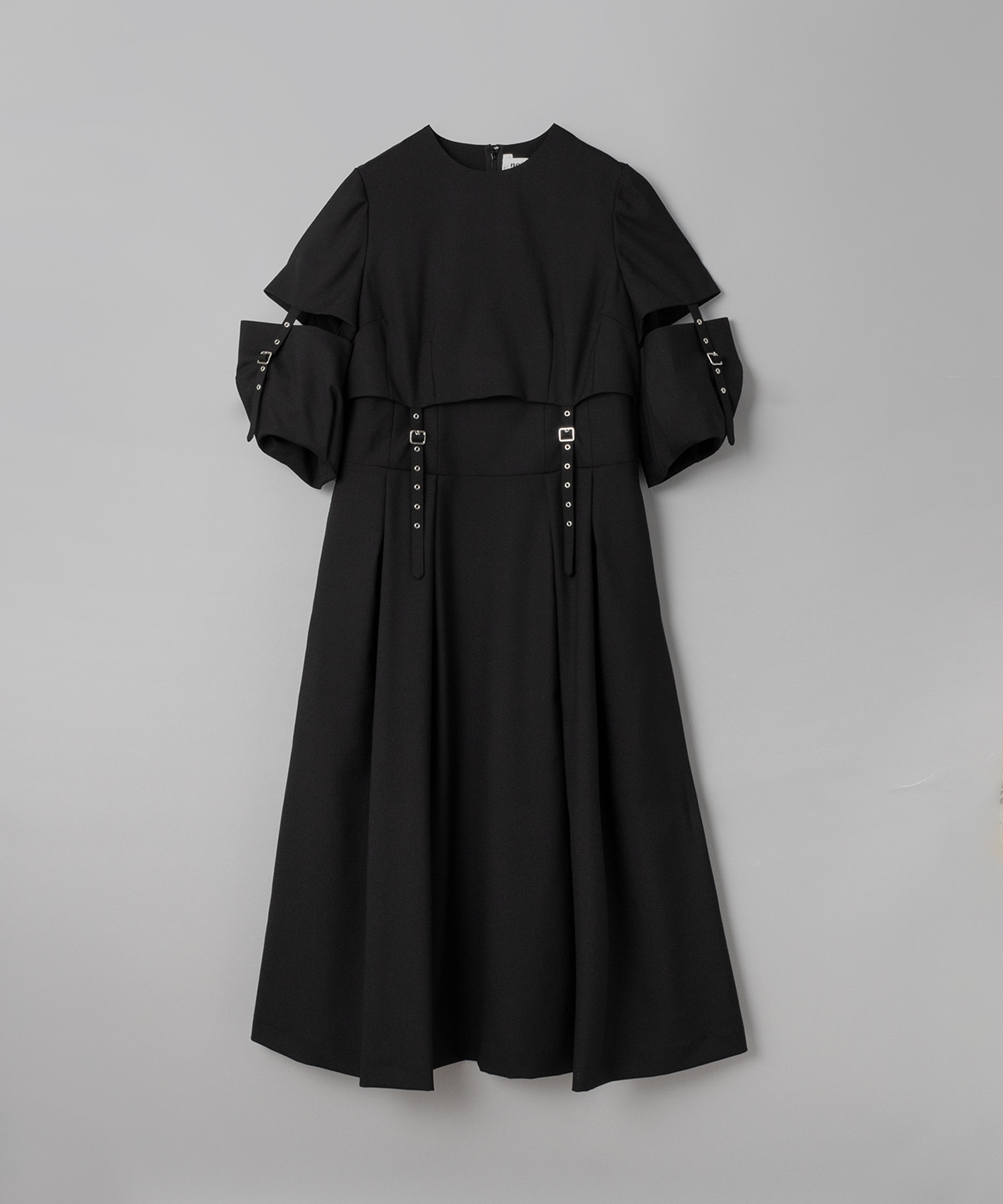 Slash Sleeve Dress｜noir kei ninomiya（ノワールケイニノミヤ）正規