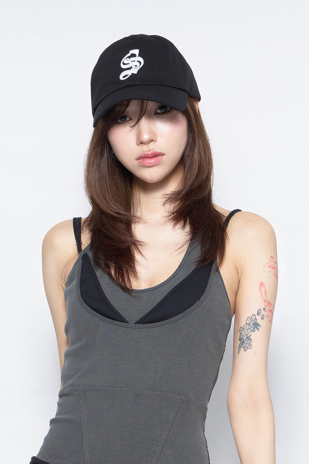 THEREDTHREAD / ザレッドスレッド】S logo cap scarlet