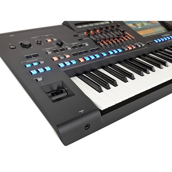 Yamaha Genos 2 – Thomann România
