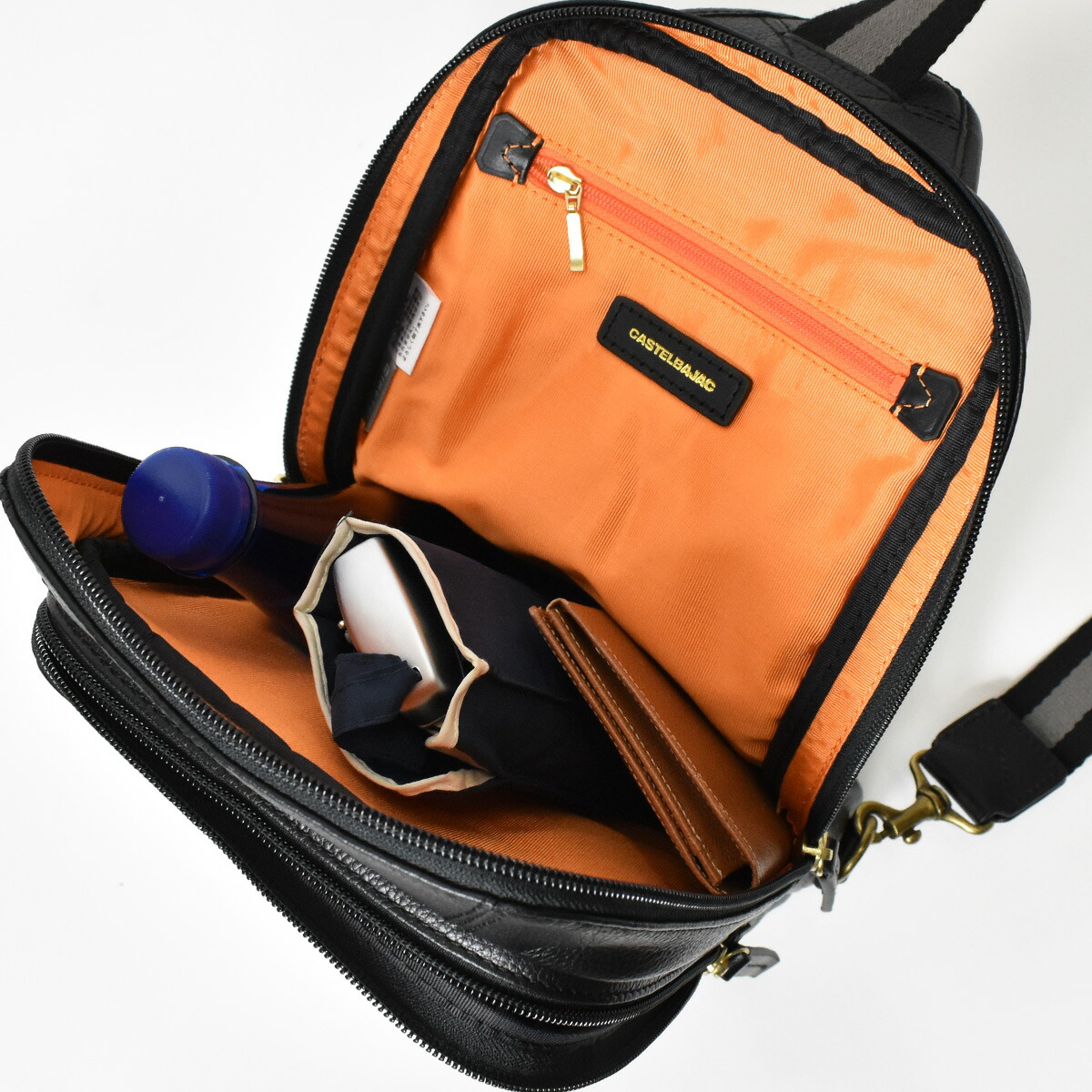 新品同様】カステルバジャック PLAGE プラージュ ボディバッグ チョコ