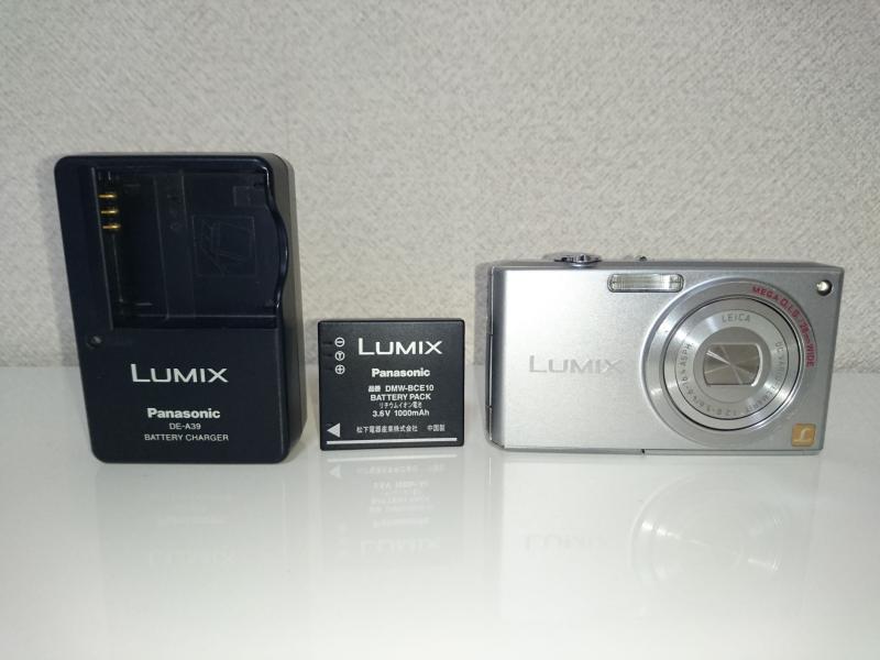 パナソニック Panasonic LUMIX DMC-FX33 バッテリー付属 Panasonic