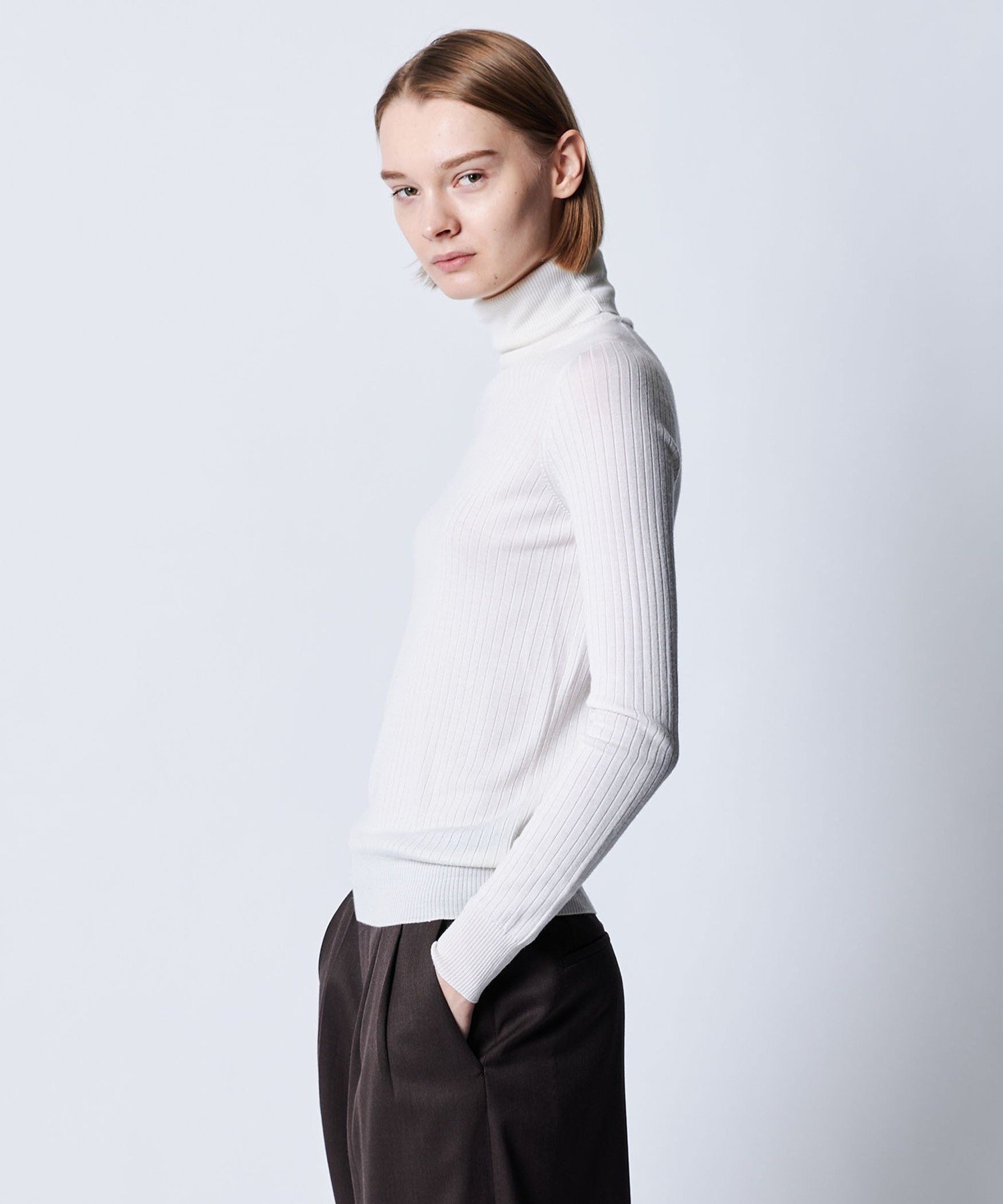 Drawer｜18G カシミヤシルクリブタートルニット | Rakuten Fashion