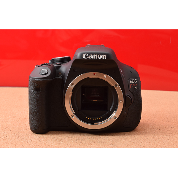 初心者用の一眼レフカメラ専門館TSS / Canon キャノン EOS Kiss X5