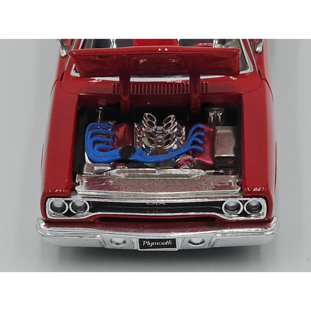 Maisto 1970 Plymouth GTX PRO-RODZ NOS Custom | Mercari