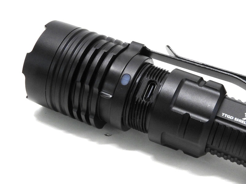田村装備開発] LED タクティカルライト CRISIS-01 (中古)の販売ページ