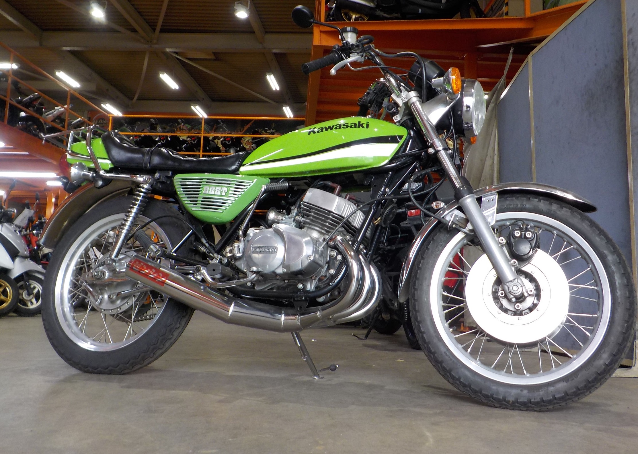 KH250 400テールカウルテールランプ付き KH250 KH400 アップテール