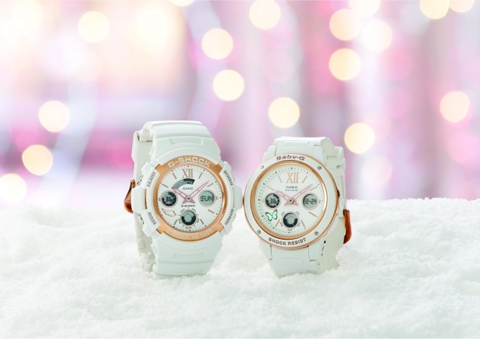 G-SHOCKとBABY-Gのクリスマス限定ペアウオッチ、マットブラックに輝く3