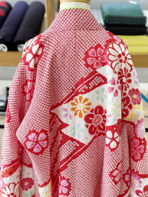 七五三 正絹絞り四つ身着物 絞り 刺繍 長襦袢セット 7歳用 七五三着物