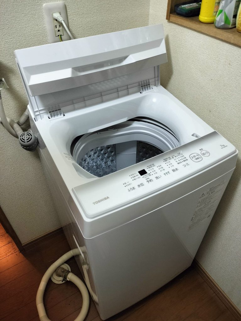 浸透力×洗浄力で、繊維の奥からまっ白！ 東芝ダブルシャワー洗浄で