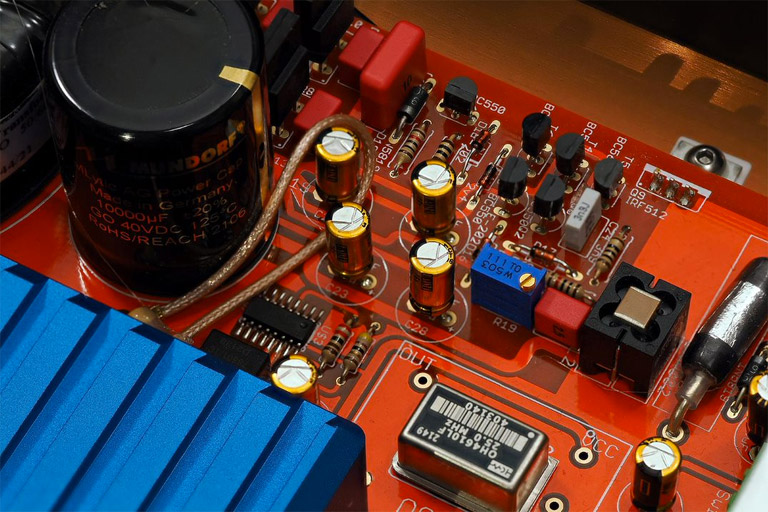 SILENT SWITCH OCXO “JPSM” & “JPEM” | 株式会社タクトシュトック