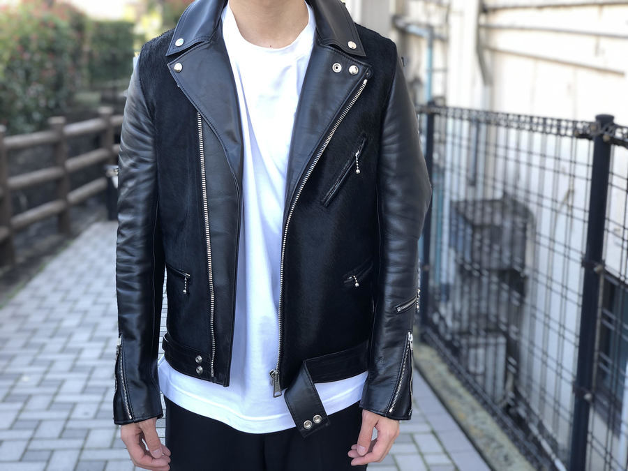 COMME des GARCONS × Lewis Leathers】よりハラコ切替ダブルライダース