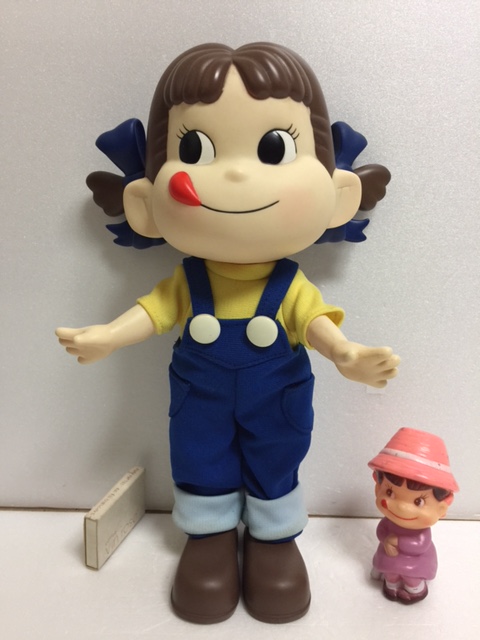 青服☆珍しい！不二家 懸賞用 ぺコちゃん 人形 30．0cm 当時物 企業
