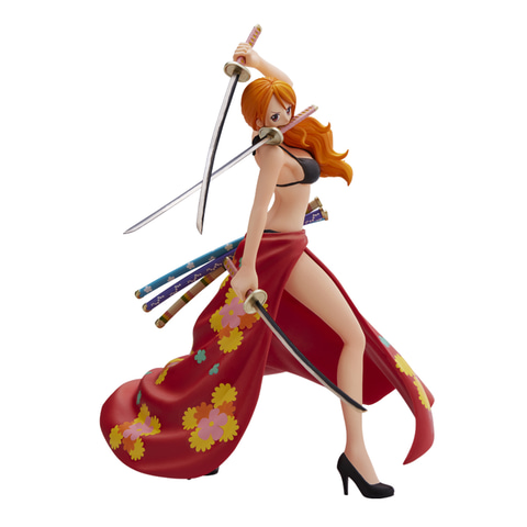 ONE PIECE マガジン」の企画「夢の一枚」より“三刀流ナミ”がフィギュア