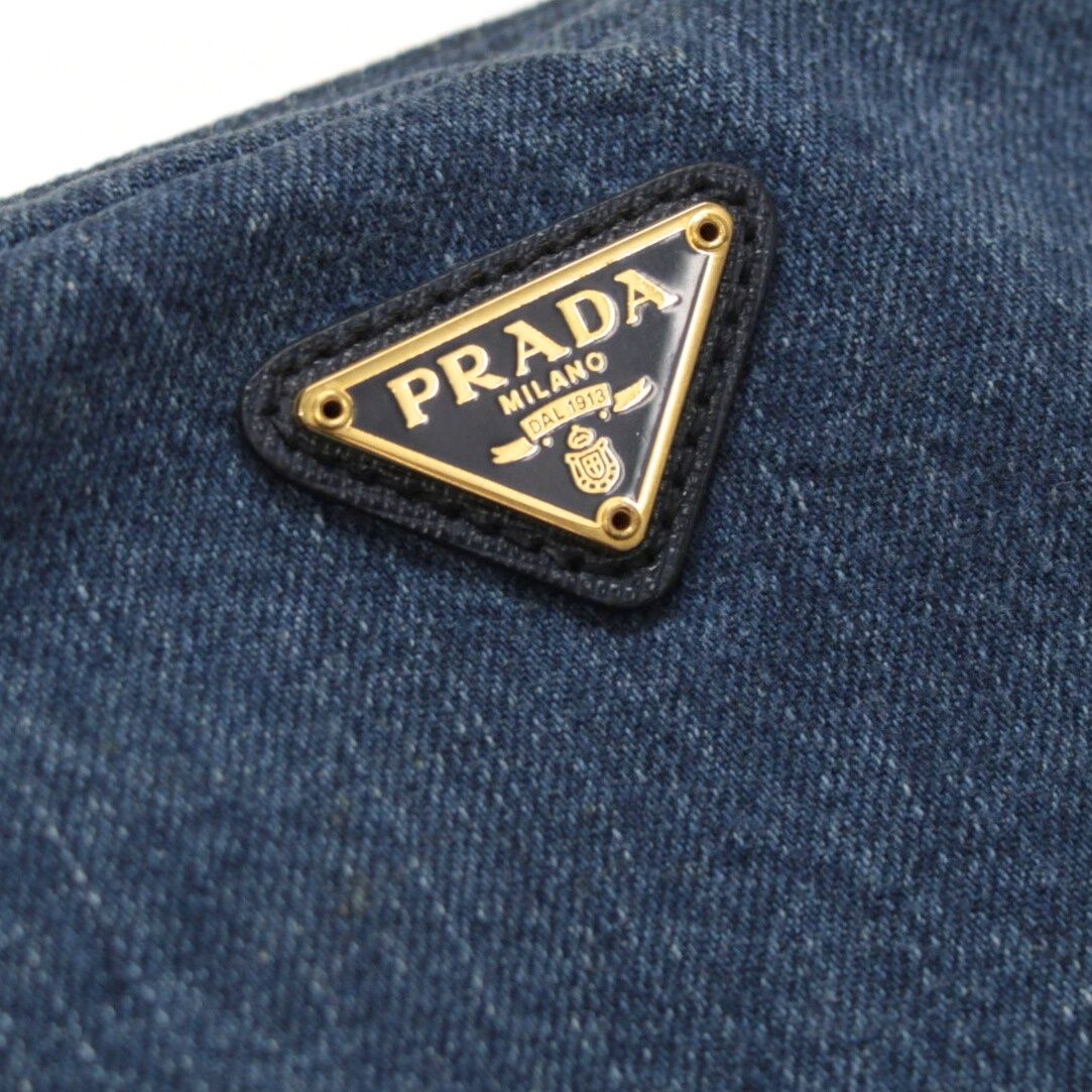 美品 プラダ PRADA 三角ロゴ ミニポーチ デニム ブルー 【73606