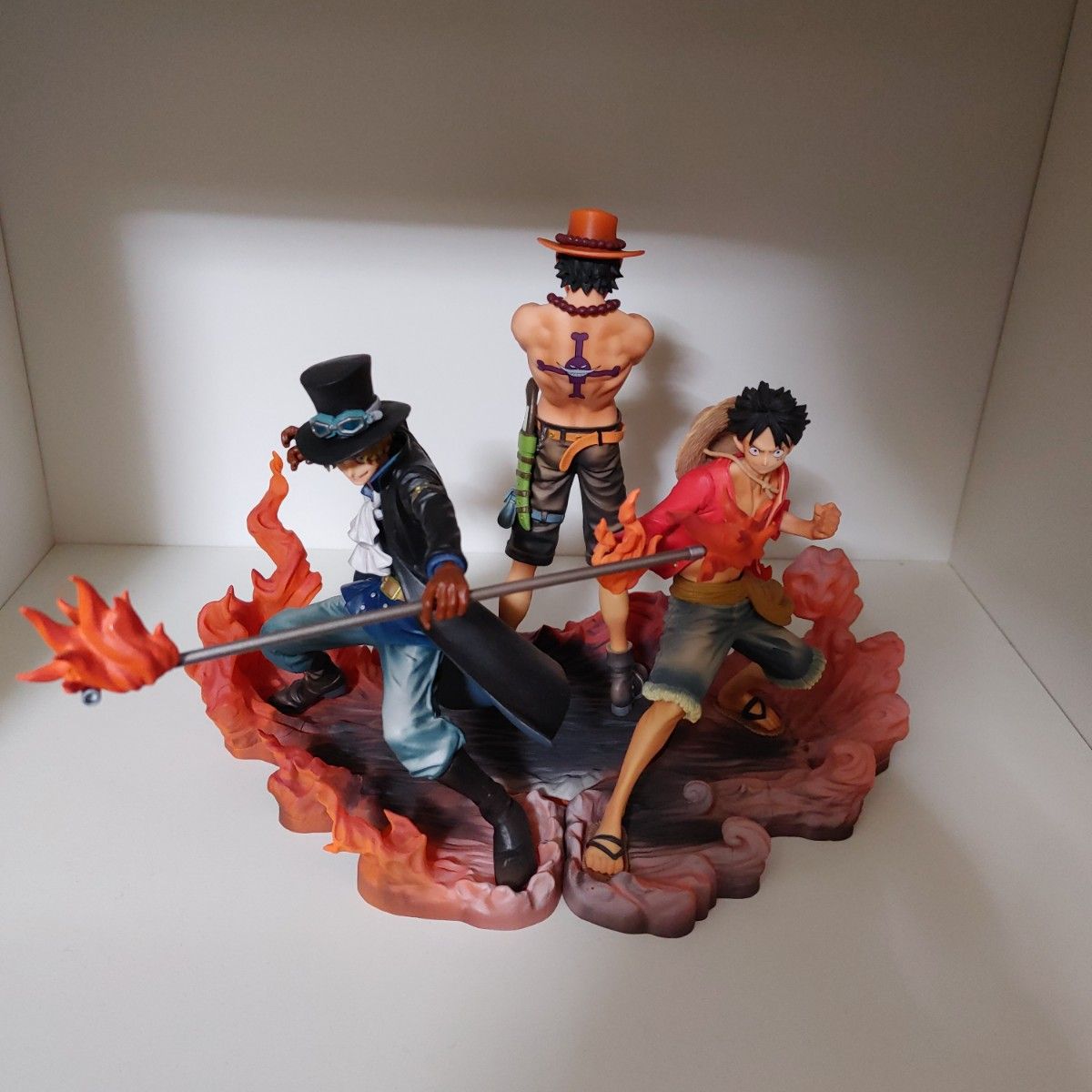 ワンピース ONE PIECE ルフィ エース サボ 3兄弟 フィギュア