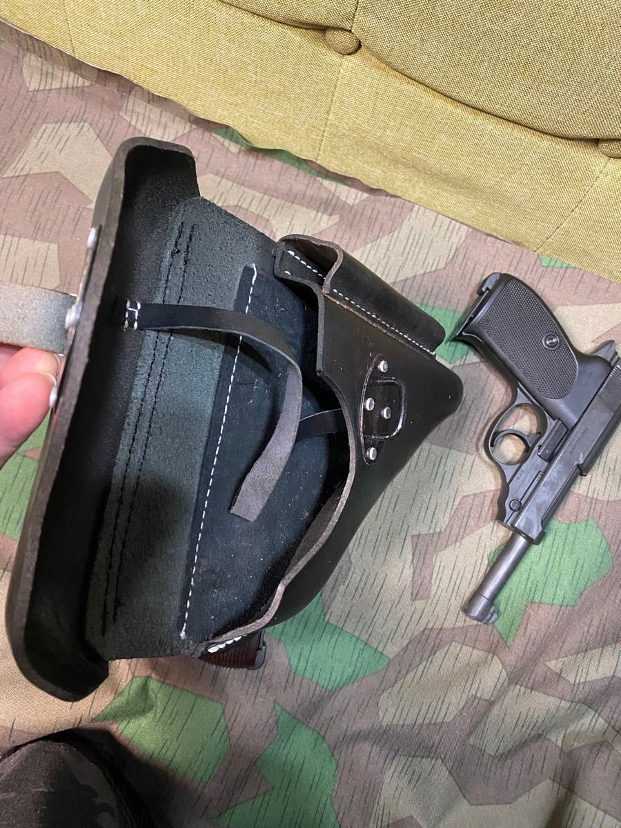 WWⅡ ドイツ軍 ワルサーP38 4インチ用 革ホルスター（黒色）レプリカ