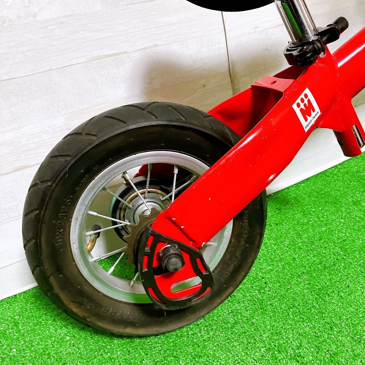 Henshin bike S へんしんバイクS 10インチ レッド ペダルなし 自転車