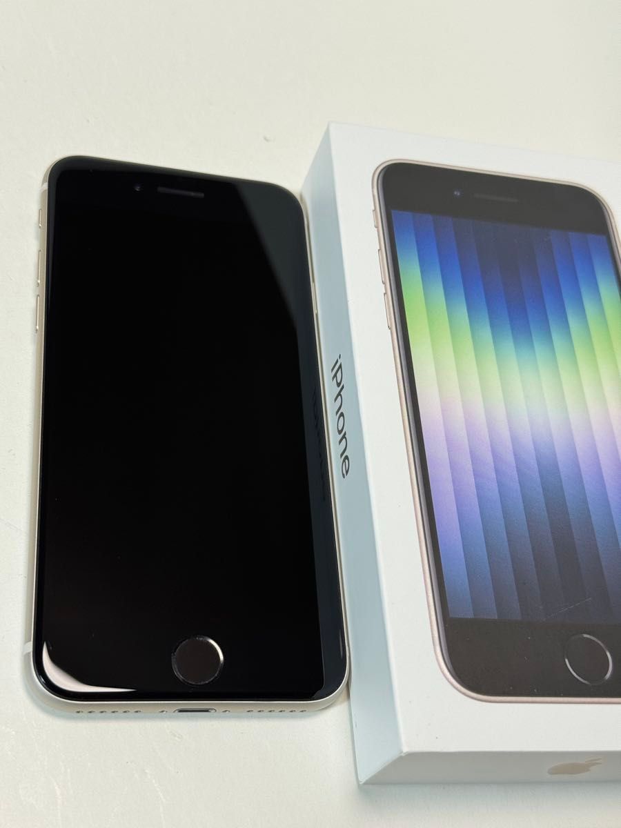 超美品 iPhone SE 第3世代 64GB スターライト 純正バッテリー100