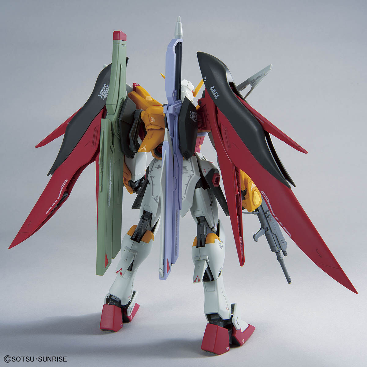 MG 1/100 ガンダムベース限定 デスティニーガンダム (ハイネ専用機