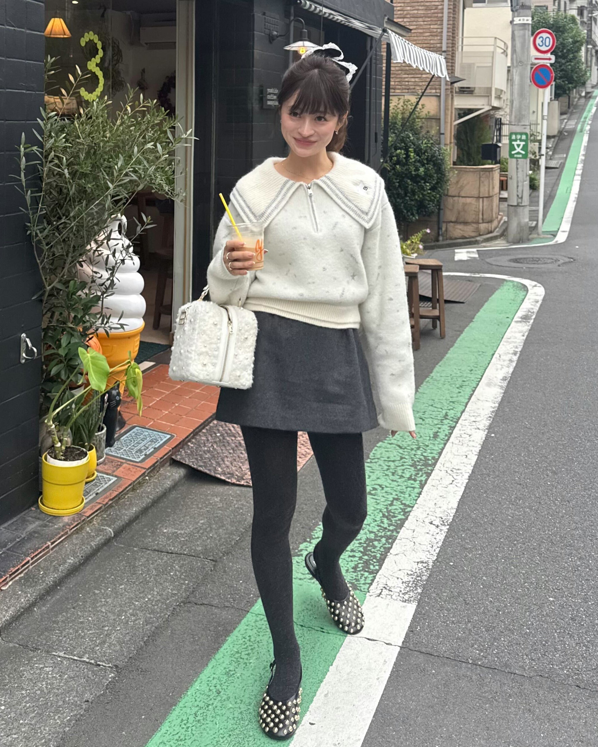 BIBIY. MADE | MAISON BIBIY. STAR KNIT WHITE｜Bibiy.