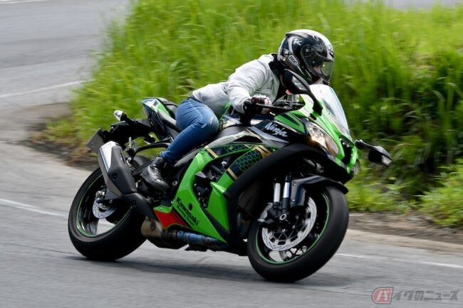夜道雪のチャレンジバイク道！カワサキのスーパースポーツ「Ninja ZX