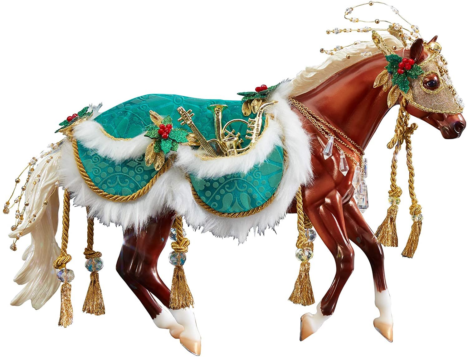Breyer Horses Online Magazine - Holiday Horse 2021 Arctic Grandeur