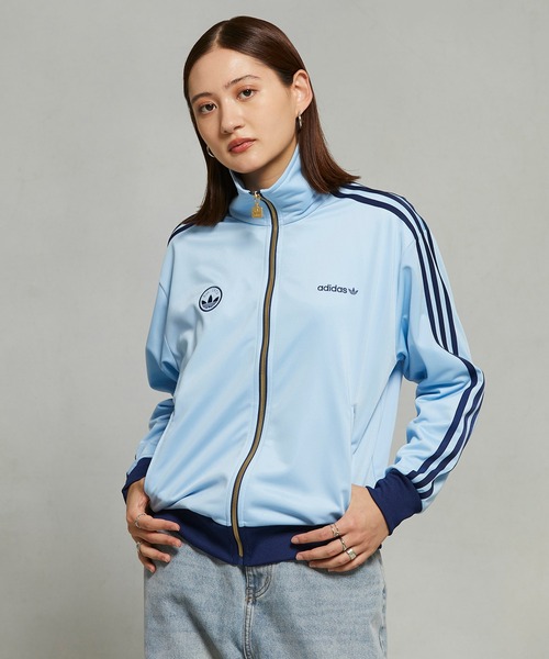 adidas（アディダス）の「ファイヤーバード バッジ トラックトップ