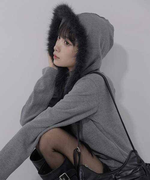 セール】【 3color 】ファーフードジップアップパーカー ／ fur zipup