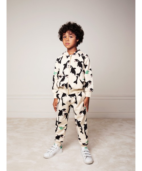 Mini Rodini（ミニロディーニ）の「mini rodini / シャチプリント総柄