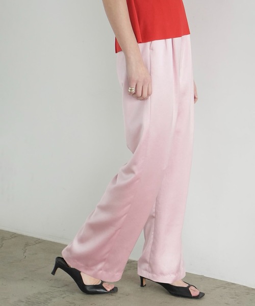 CLANE（クラネ）の「SATIN TUCK PANTS（スラックス）」 - WEAR