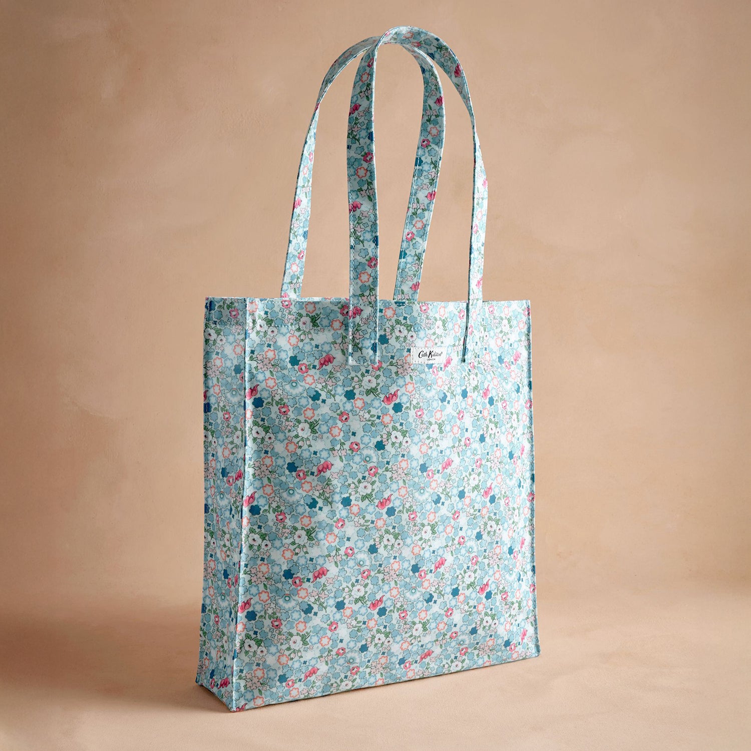 ラージ ブックバッグ Dreamers Ditsy | Cath Kidston 日本公式