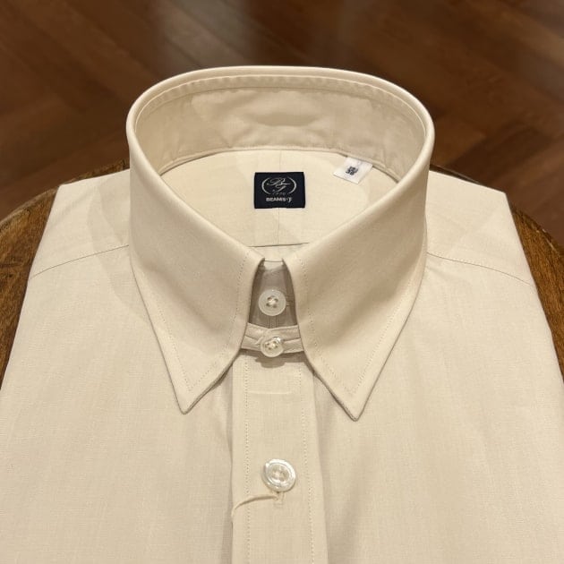 BEAMS F〉beige tab collar shirt ｜ビームスF／インターナショナル