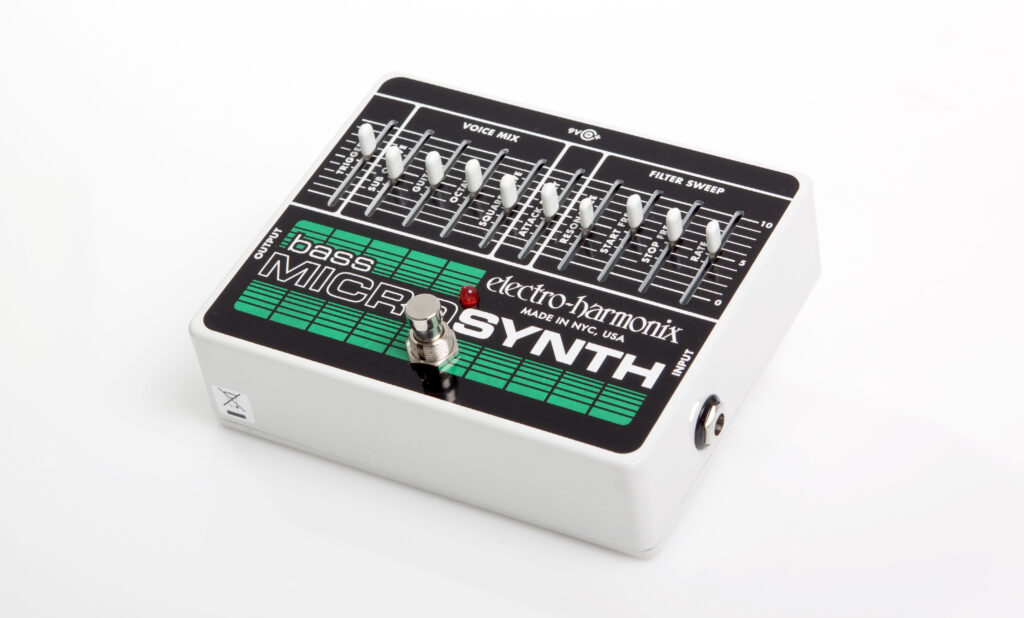 Electro-Harmonix Bass Micro Synth Test - Bonedo