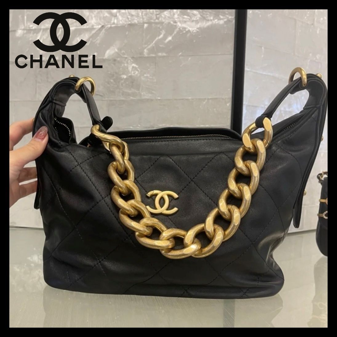 太めチェーンがゴージャス！！】CHANEL ショルダーバッグ 2色 (CHANEL