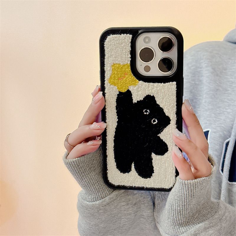 iPhoneケース iPhone15 15ProMax 15pro もこもこ ボア 黒猫cat (iPhone