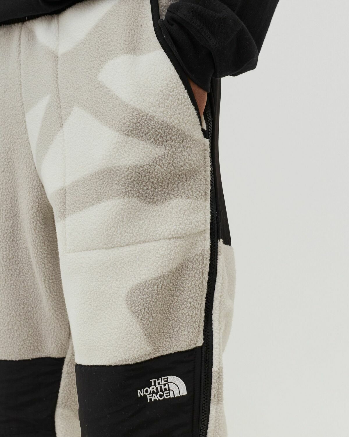 The North Face Tnf X Kaws 'project X' Retro 1995 Denali Pant White