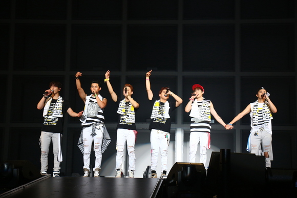 2PM、話題の韓国公演を日本で再現！「2PM CONCERT “HOUSE PARTY in