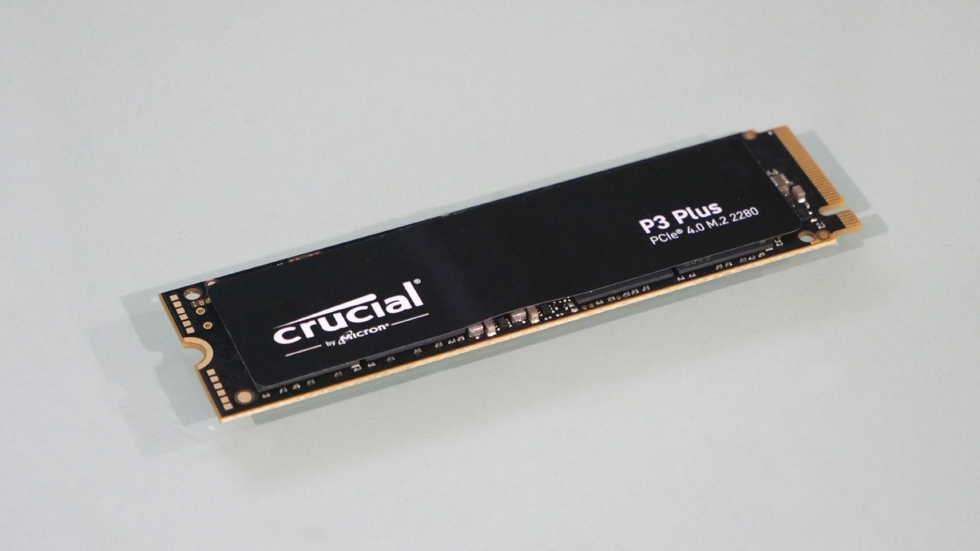 内蔵型SSD Crucial P3 Plus M.2 2280 1000GB crucial-p3-ssd-flat-front-