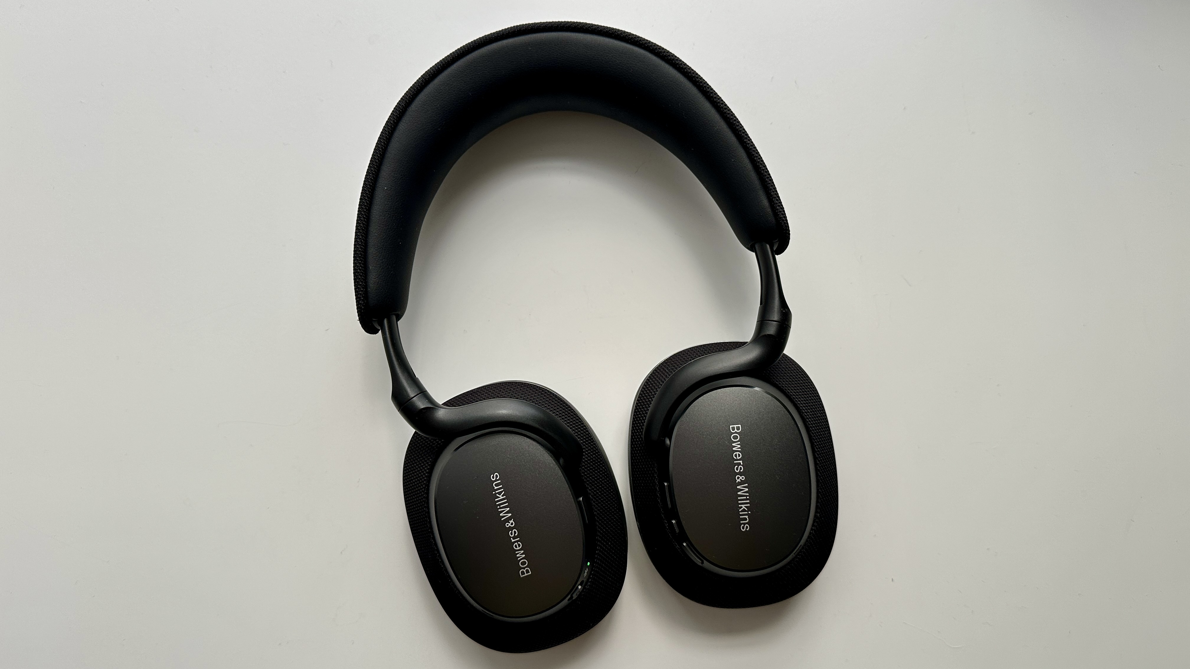 Bowers & Wilkins Px7 S3 review: gorgeous over-ear ANC headphones