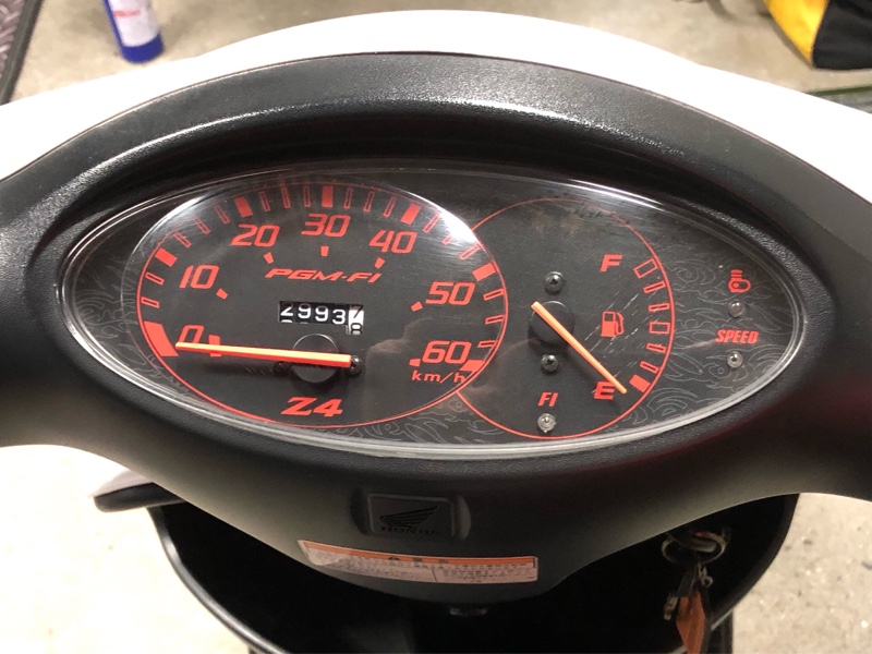 Z4のメーターを120kmメーターに交換♪（ホンダ Smart Dio Z4 (スマート