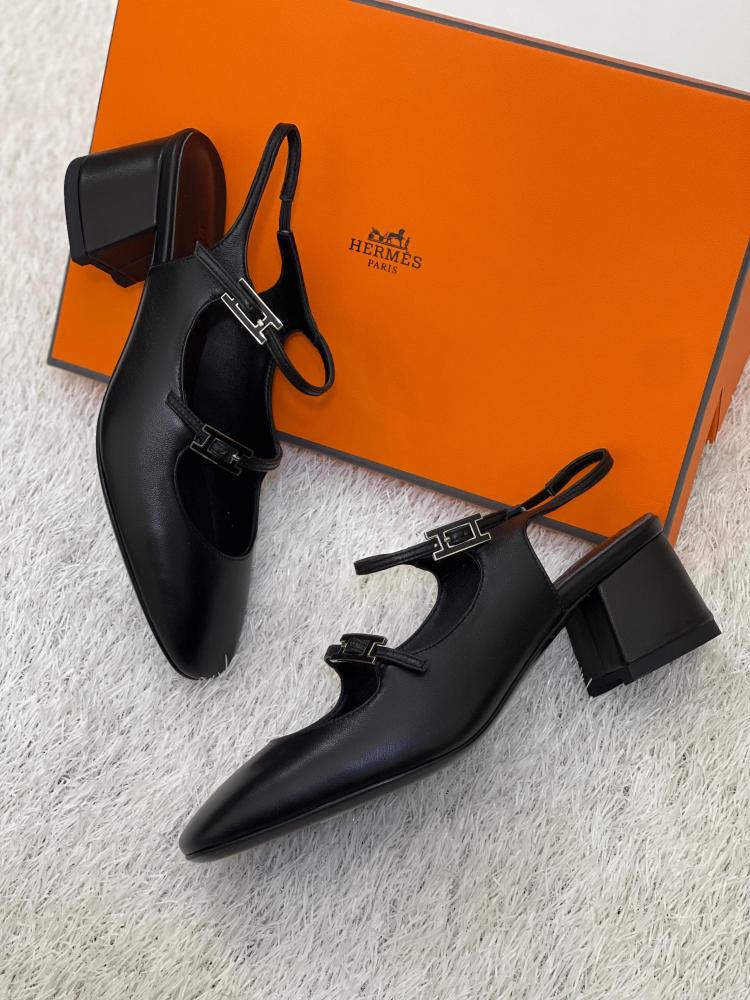 Hermes Jackie 50 Women's Black Leather Strap Pumps - E-SEVEN STORE