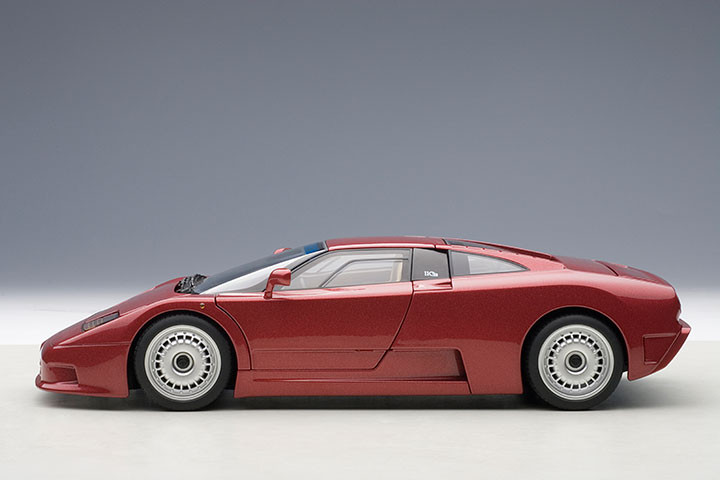 Bugatti EB110 赤1/18スケール AUTOart 1⁄18 ブガッティ EB110 GT