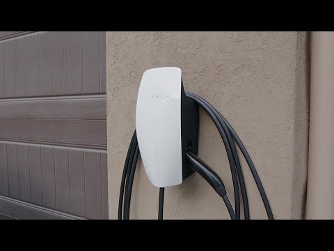 在庫あり テスラ ユニバーサル ウォールコネクター 充電器 NACS/J1772