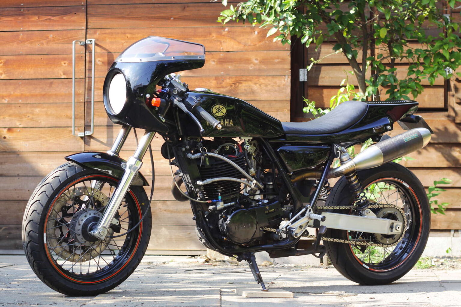 BigOne SR400 SR500 カフェ シート バーチカル リベット SR400