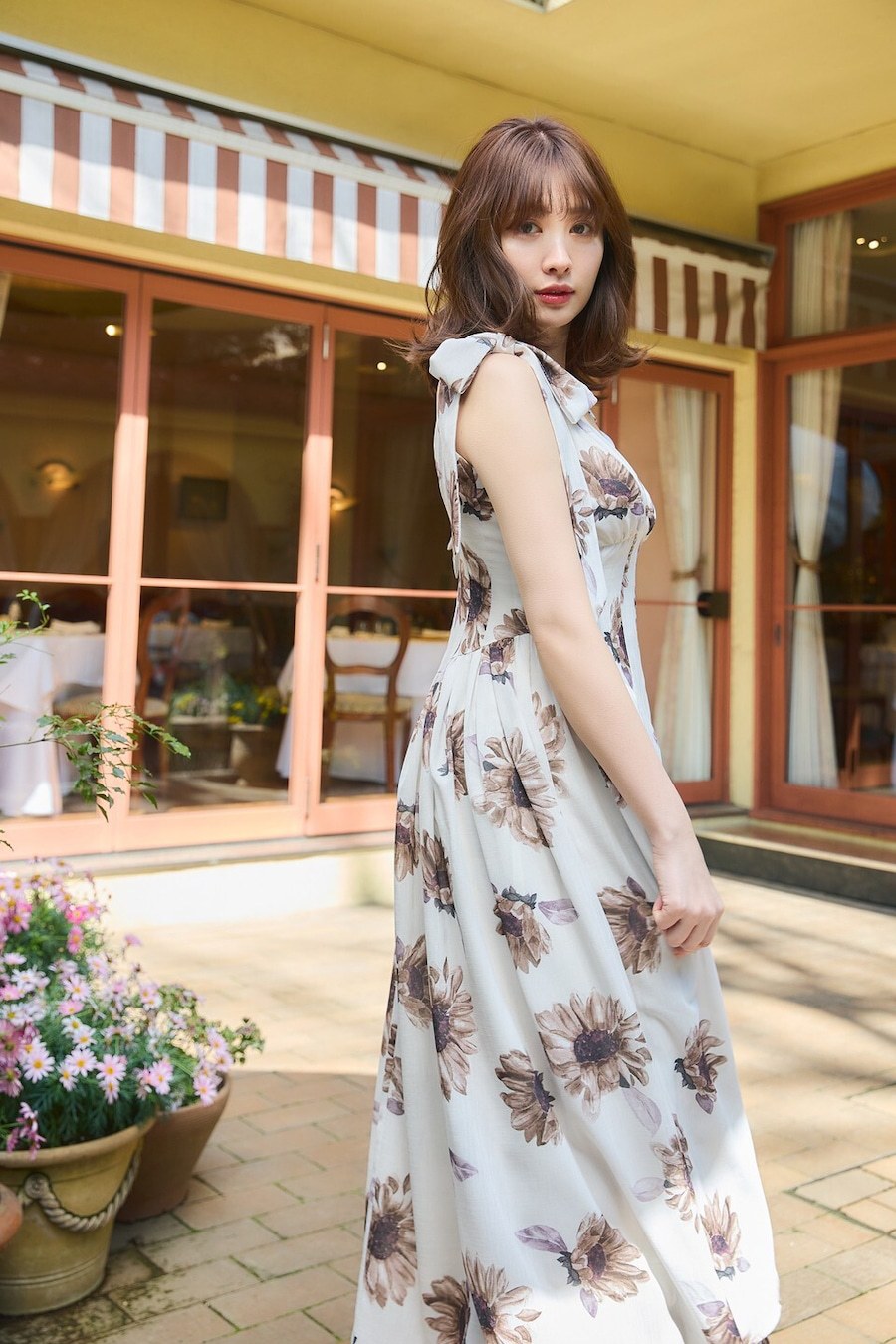 Sunflower-printed Midi Dress