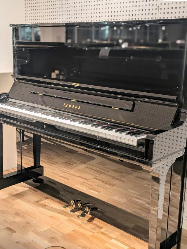 Yamaha YG-50D ブラックフライデーセール中！ Yamaha YG-50D ブラック