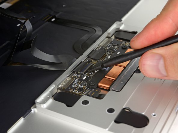 Retina MacBook 2017のロジックボードの交換 - iFixit 修理ガイド